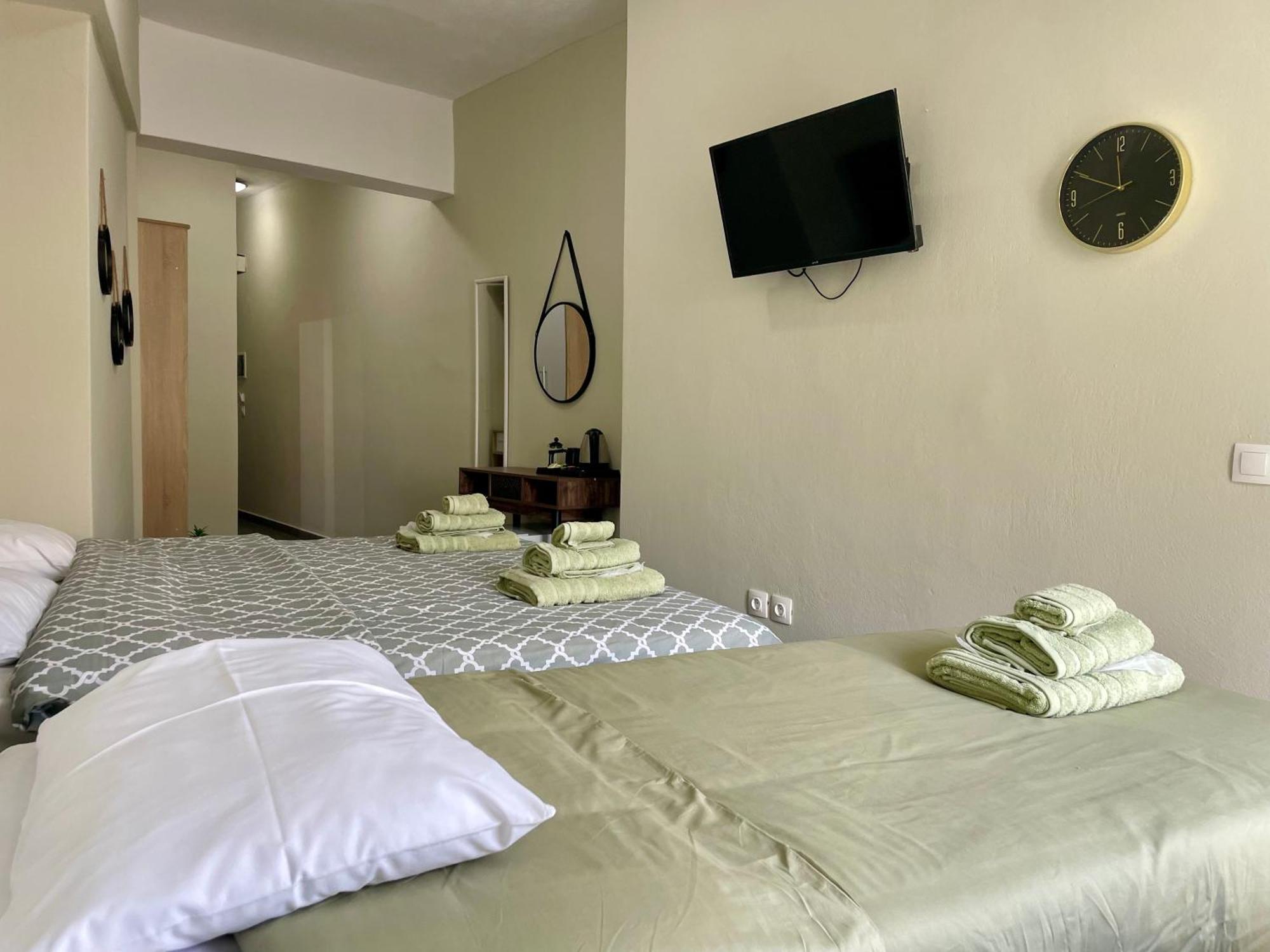 Sea Side Rooms Rhodes City Bagian luar foto